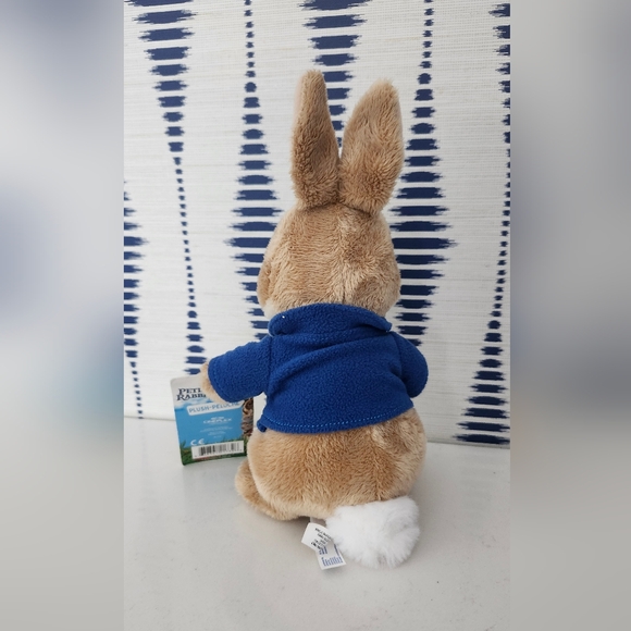 Peter Rabbit 11" Plush - Picture 4 of 4